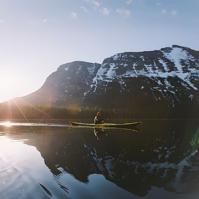 KAYAKS